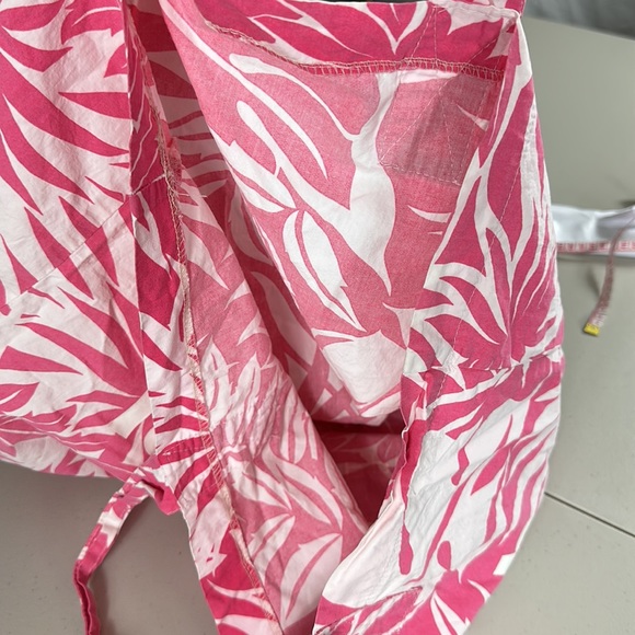 Pink and white floral print tote bag - Picture 3 of 3